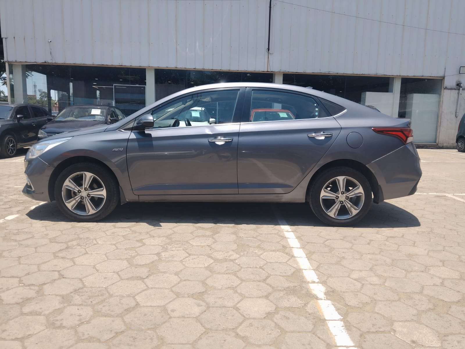 Hyundai Verna(2017-2020) 1.6 Vtvt Sx O